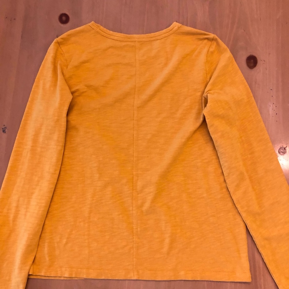 Gap top - Picture 6 of 6
